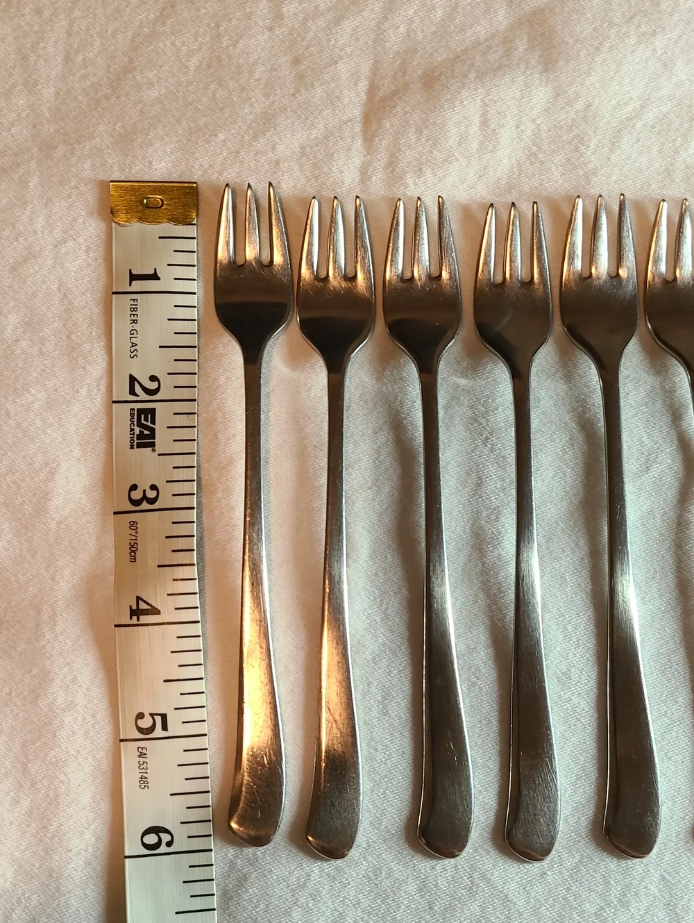 Wallace Stsinless 3 Tine Cocktail Or Seafood Forks, Set Of 8